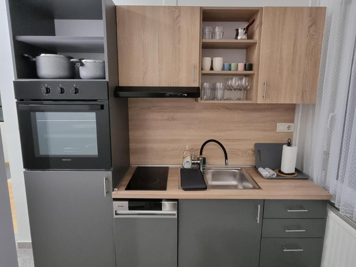 Kfn Concept One Apartment Zagreb Luaran gambar